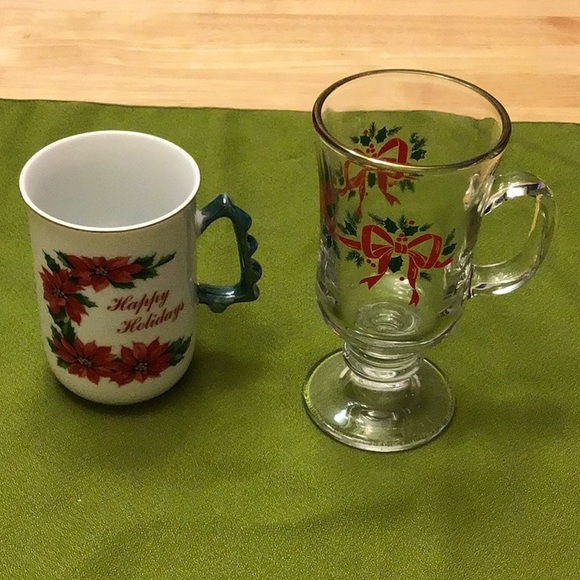COPY - Mugs glass and porcelain, holiday set, very nice, etc - Picture 1 of 8